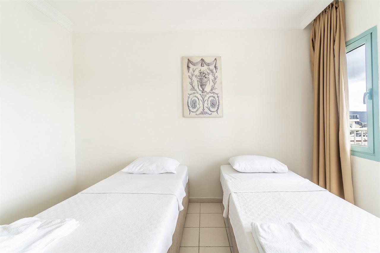 Royal Panacea Otel